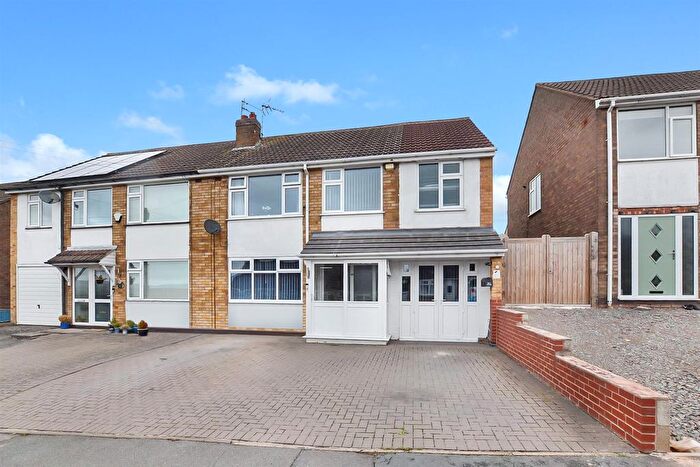 5 Bedroom Semi-Detached House For Sale In Highgate Road, Sileby, Leicestershire, LE12