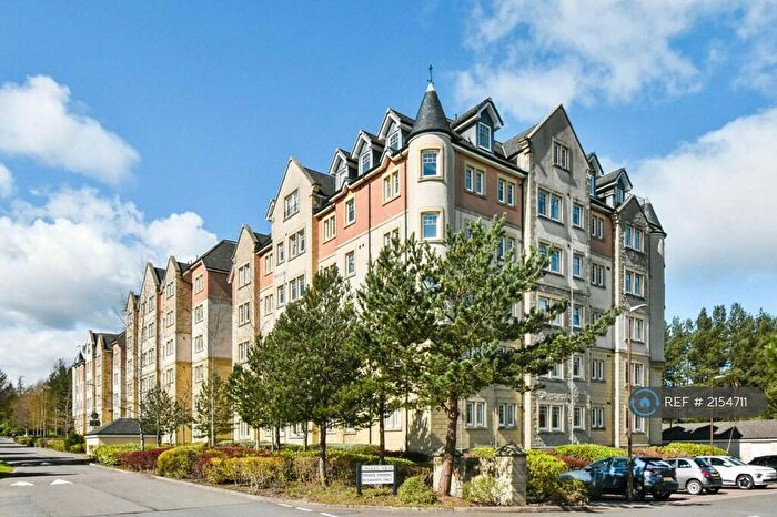 2 Bedroom Flat To Rent In Eagles View, Livingston, EH54