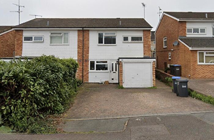 3 Bedroom Semi-Detached House To Rent In Barnmead, Haywards Heath, RH16