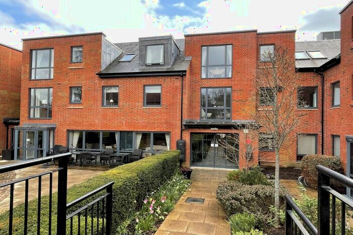 2 Bedroom Retirement Property To Rent In St. Margarets Way, Midhurst, GU29