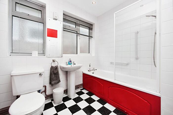 2 Bedroom Semi-Detached House For Sale In Glynde Avenue, Saltdean, Brighton, East Sussex, BN2