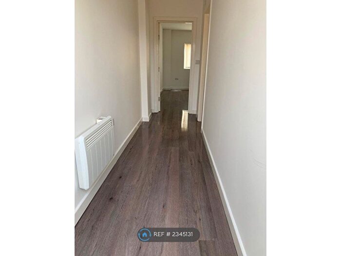 1 Bedroom Flat To Rent In Fulwood Avenue, Bournemouth, BH11