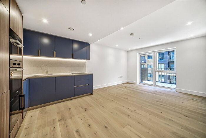 1 Bedroom Flat To Rent In Palmer House, Parrs Way, London, W6