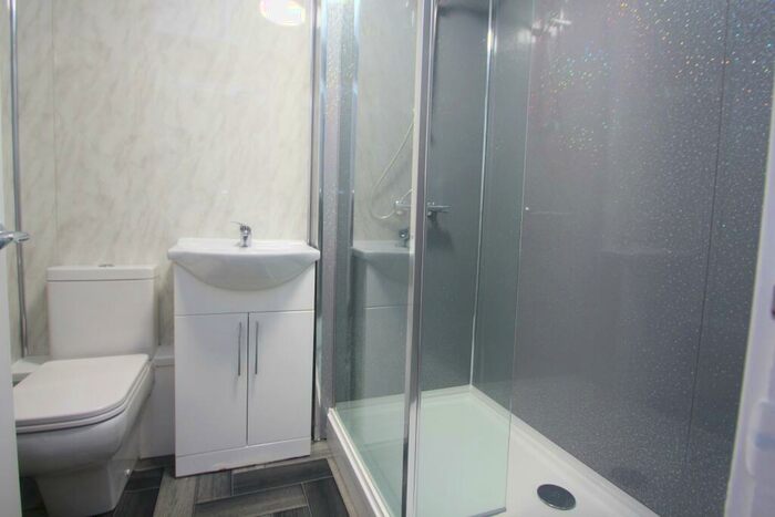 1 Bedroom Flat To Rent In Milngavie Road, Bearsden, G61