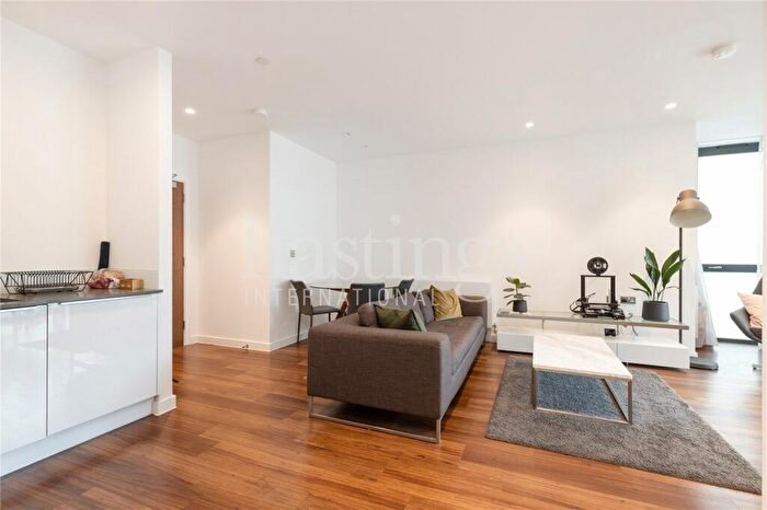 2 Bedroom Apartment To Rent In Sitka House, Quebec Way, Canada Water, London, SE16