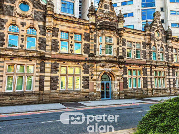 2 Bedroom Apartment To Rent In Altolusso, Bute Terrace, Cardiff City Centre, CF10