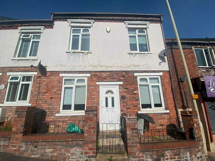 3 Bedroom Terraced House To Rent In Colley Lane, Halesowen, Dudley, B63
