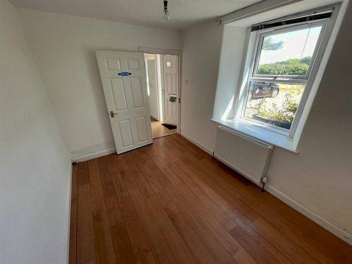 2 Bedroom Cottage For Sale In Ladybank, Cupar, KY15