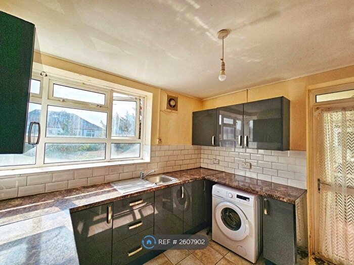 2 Bedroom Flat To Rent In Longbridge Road, Barking, IG11