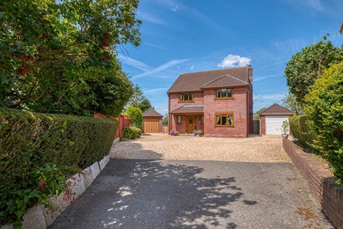 4 Bedroom Detached House For Sale In Torbay Road, Castle Cary, Somerset, BA7