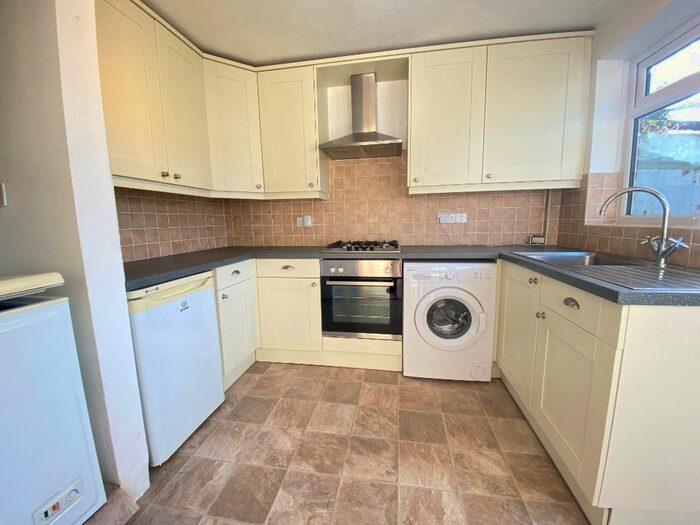 3 Bedroom Terraced House To Rent In Allen Close, Town Centre, Basingstoke RG21