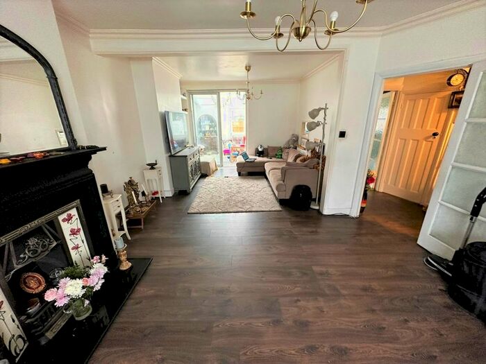 3 Bedroom Terraced House To Rent In Meadow Way, Wembley, HA9