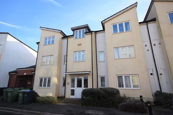 2 Bedroom Apartment To Rent In Market Mead, Chippenham, SN15