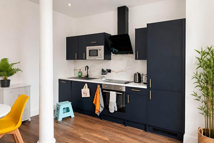 1 Bedroom Apartment To Rent In St Michaels Road, Northampton, NN1