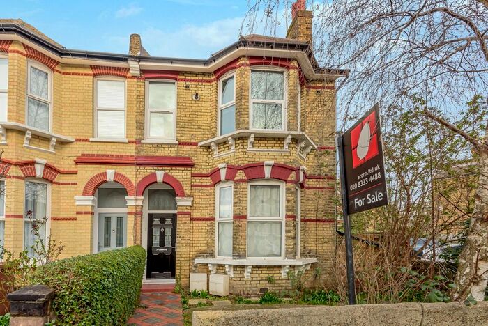 Studio To Rent In Beechfield Road, London, SE6