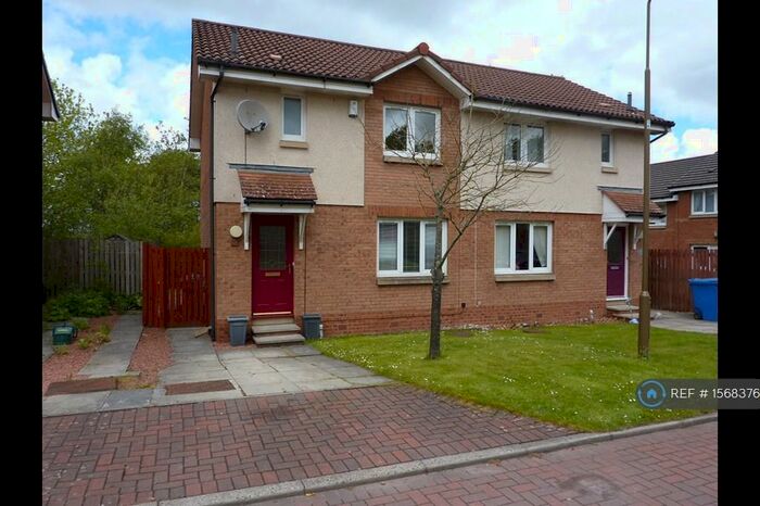 3 Bedroom Semi-Detached House To Rent In Alexander Drive, Livingston, EH54