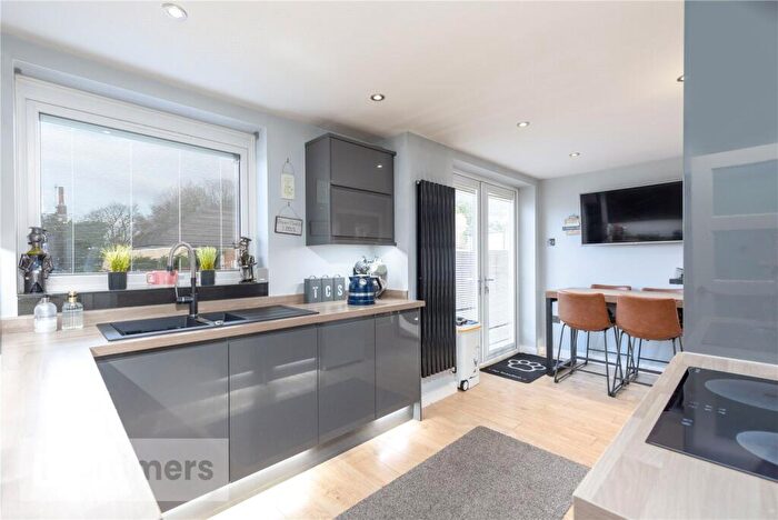 2 Bedroom Semi-Detached Bungalow For Sale In Beaver Close, Wilpshire, Blackburn, Lancashire, BB1