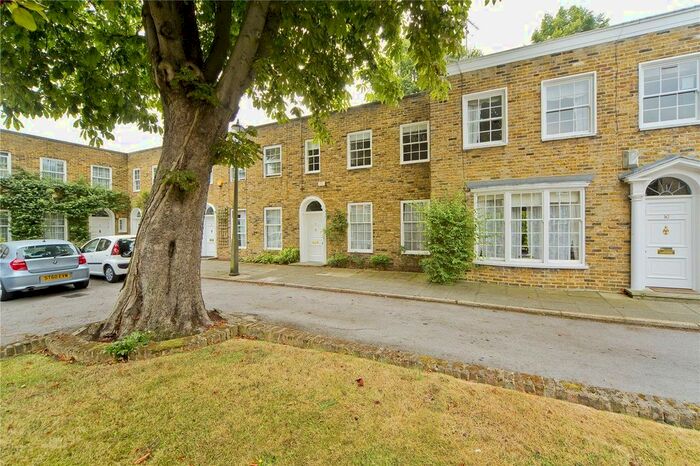 3 Bedroom Property To Rent In John Spencer Square, Canonbury, N1