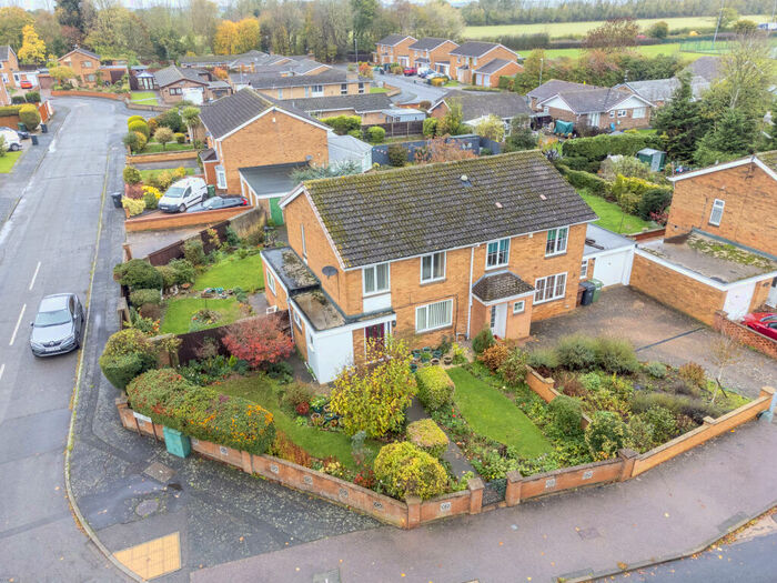 3 Bedroom Semi-Detached House For Sale In Shetland Way, Corby, NN17