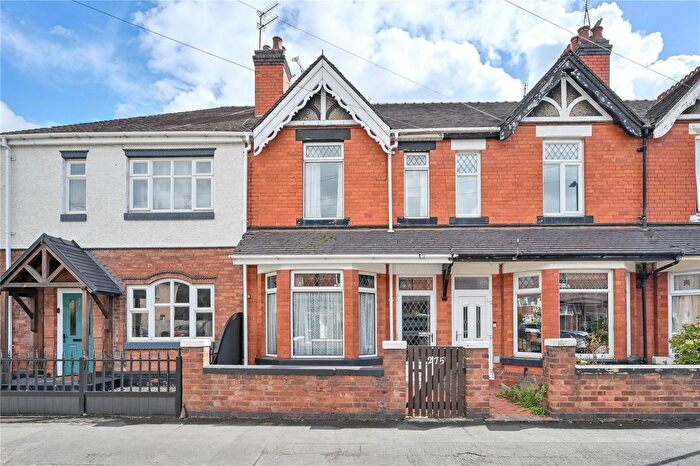 3 Bedroom Terraced House For Sale In Oxford Gardens, Astonfields, Stafford, Staffordshire, ST16