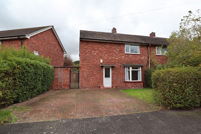 2 Bedroom Terraced House To Rent In Walford Drive, Lincoln, LN6