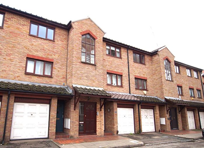 1 Bedroom Flat To Rent In Netley Street, Euston, NW1