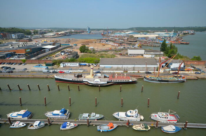 2 Bedroom Apartment To Rent In The Peninsula, Pegasus Way, Gillingham, ME7