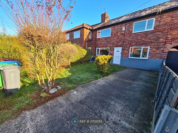 4 Bedroom Terraced House To Rent In Kenton Avenue, Manchester, M18