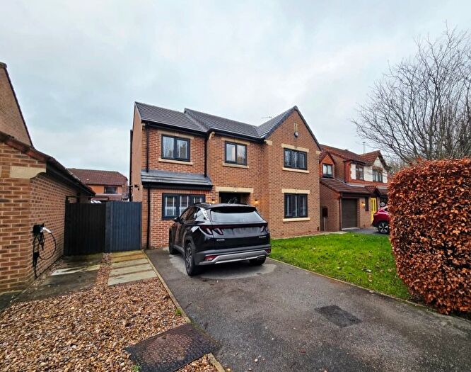 5 Bedroom Detached House To Rent In Alness Drive, Woodthorpe, York, YO24