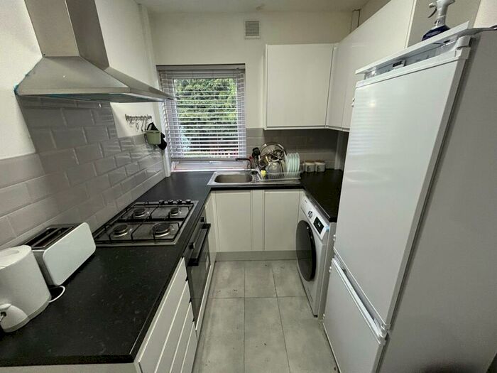 3 Bedroom House To Rent In Wellington Road, Handsworth, B20