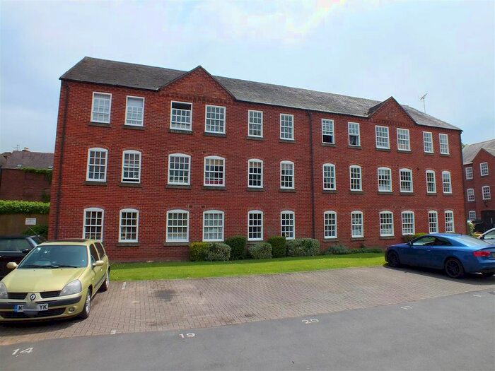 2 Bedroom Flat To Rent In Severnside South, Bewdley, DY12