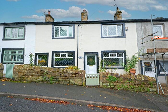 3 Bedroom Cottage For Sale In Aspen Lane, Earby, BB18