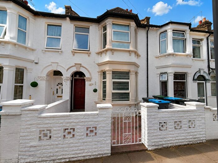 3 Bedroom Property To Rent In Chiswick Road, Edmonton, N9