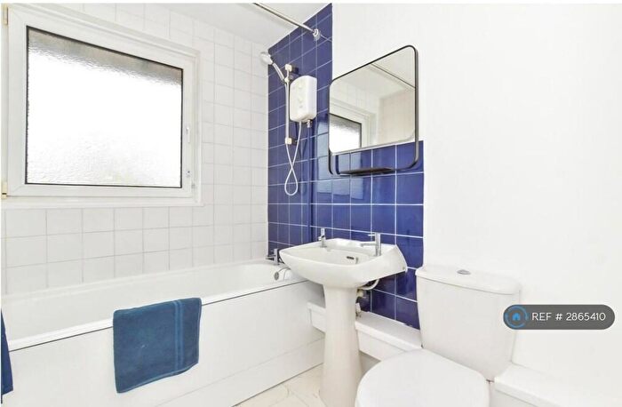 2 Bedroom Flat To Rent In Wendover Road, Havant, PO9