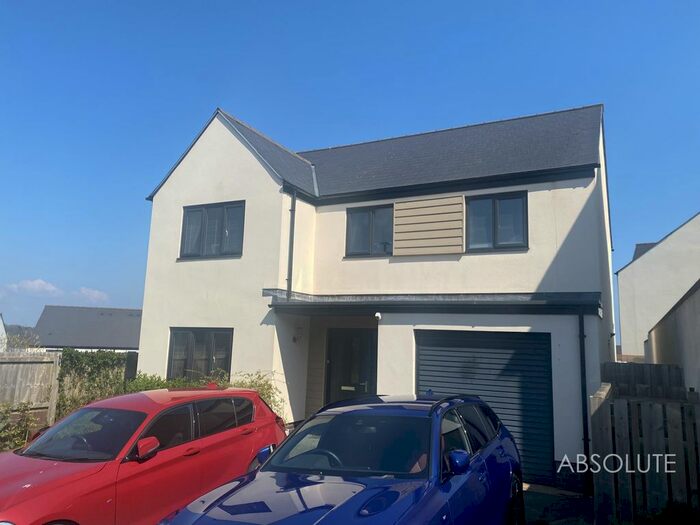 4 Bedroom Detached House To Rent In Clover Close, Paignton, TQ4