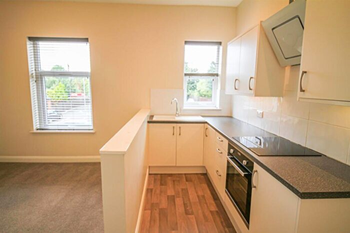 1 Bedroom Flat To Rent In Woodborough Road, Nottingham, NG3