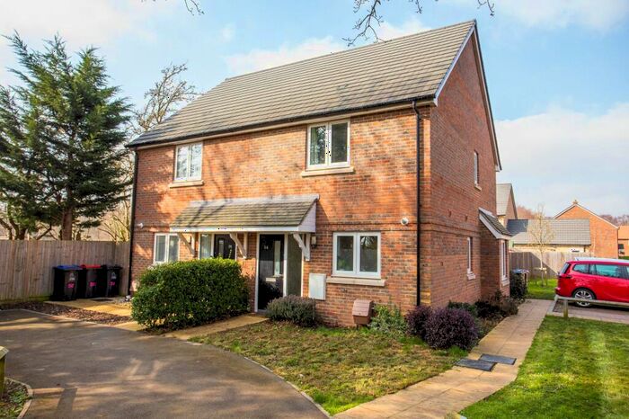 2 Bedroom Semi-Detached House For Sale In Montgomery Gardens, Westbere, CT2