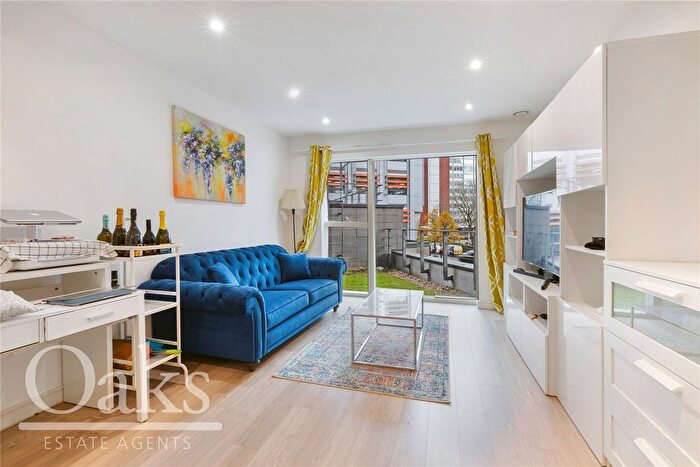 1 Bedroom Flat To Rent In Saffron Central Square, Croydon, CR0