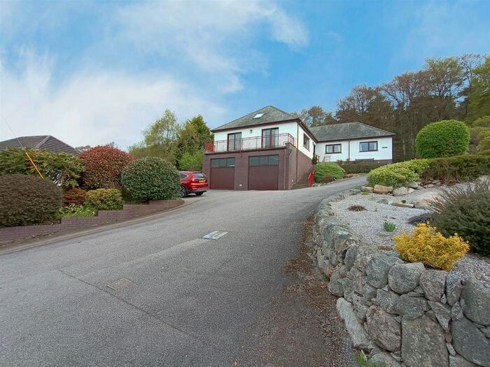 3 Bedroom Detached House For Sale In Barhill Road, Dalbeattie, DG5