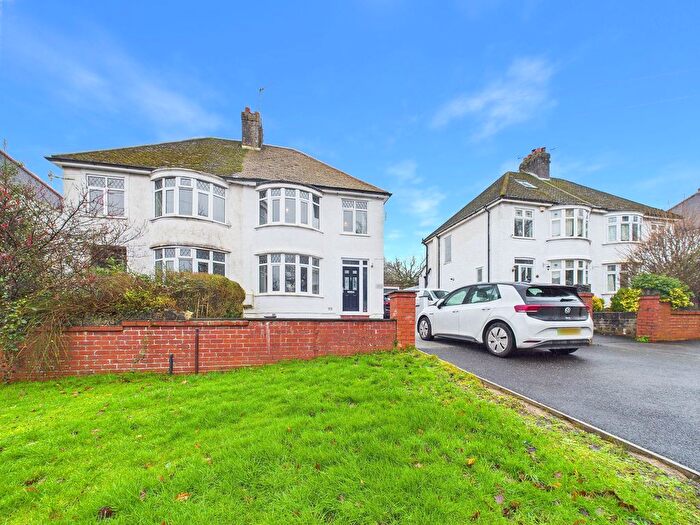 3 Bedroom Semi Detached House For Sale In Birchgrove Road, Birchgrove, SA7