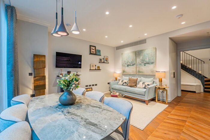 2 Bedroom Flat For Sale In Switch House East, Battersea Power Station, SW11