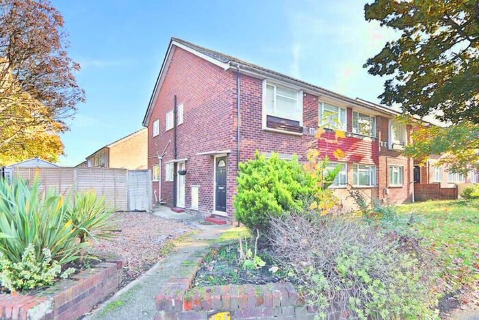 2 Bedroom Maisonette To Rent In Malden Road, New Malden, KT3