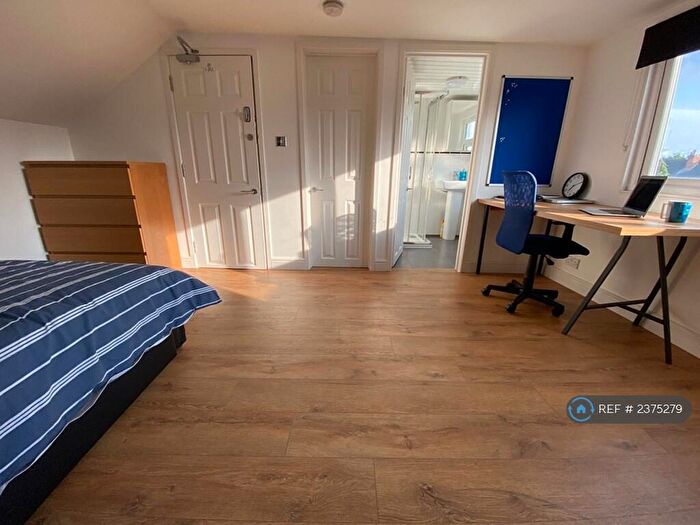 5 Bedroom End Of Terrace House To Rent In Kingsland Avenue, Coventry, CV5