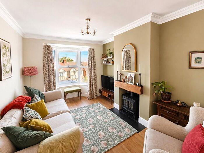 3 Bedroom Property For Sale In Borstal Street, Rochester, ME1