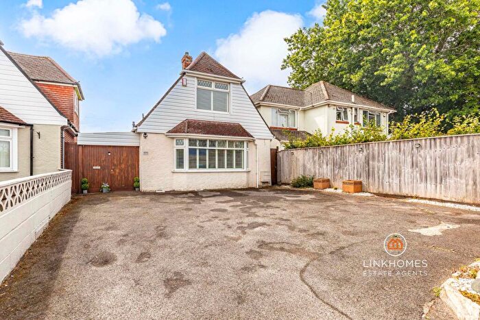 3 Bedroom Detached Bungalow For Sale In Castle Lane West, Bournemouth, BH8