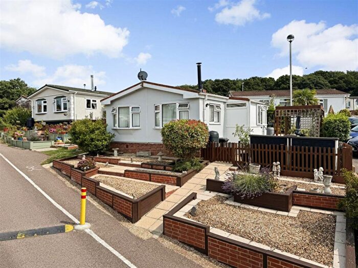 2 Bedroom Park Home For Sale In Woodlands Estate, Blean, Canterbury, CT2