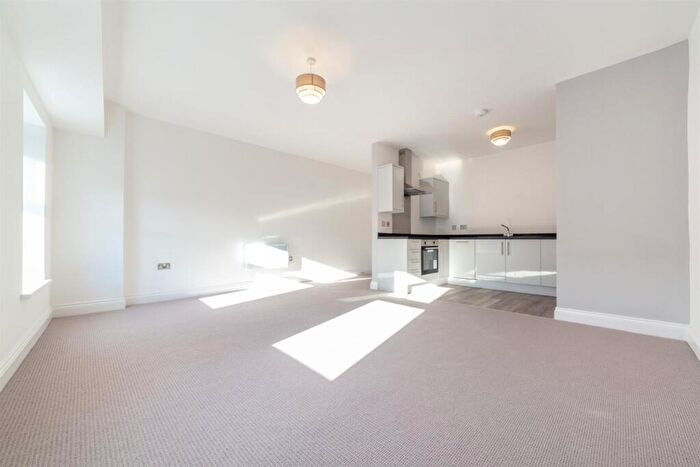 2 Bedroom Flat To Rent In *Newly Refurbished* - Bridge Street, Morpeth, NE61