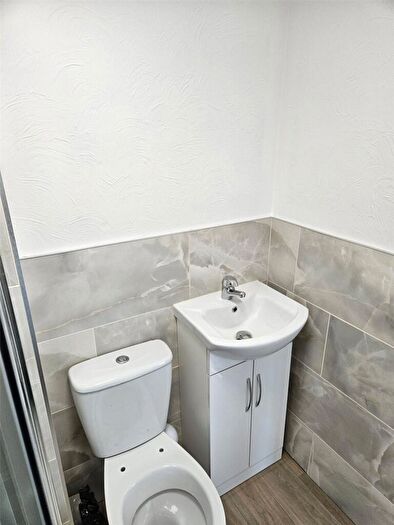 2 Bedroom Apartment To Rent In South Molton, Devon, EX36