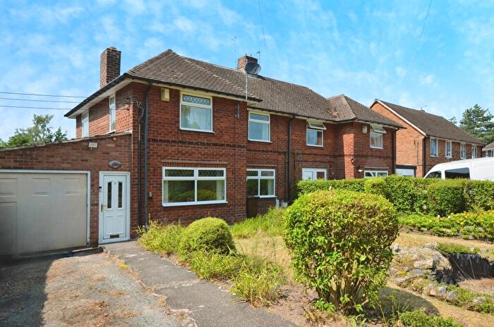 3 Bedroom Semi-Detached House For Sale In Windmill Lane, Worksop, S80