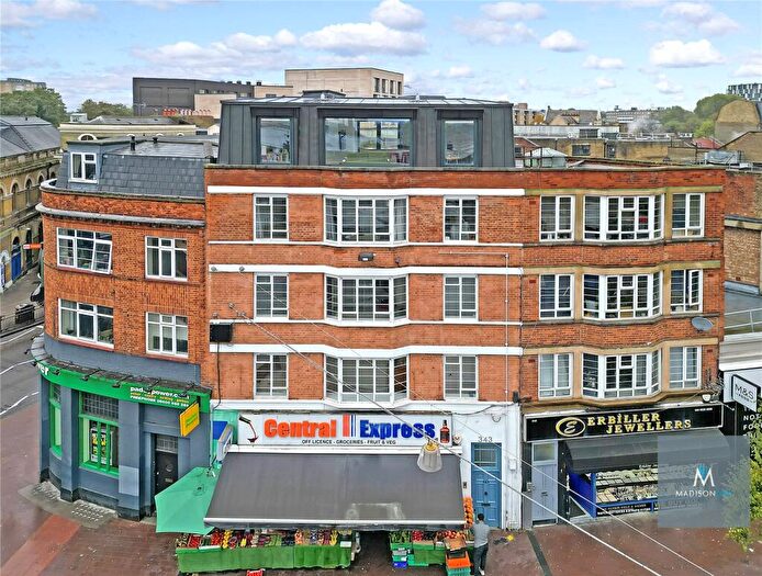 1 Bedroom Apartment To Rent In Mare Street, London, E8